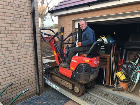 mini garden digger hire